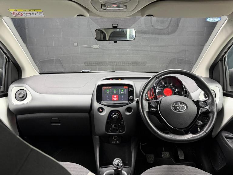 2018 Toyota AYGO 1.0 VVT-i X-Play 5dr HATCHBACK PETROL Manual