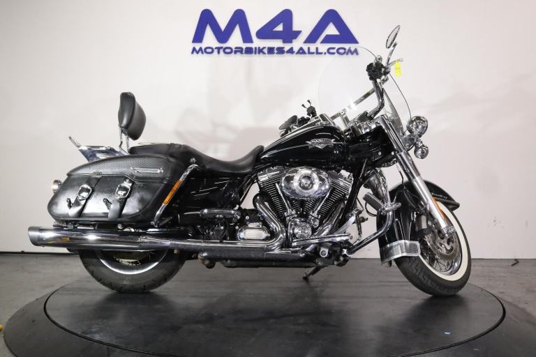HARLEY DAVIDSON ROAD KING CLASSIC FLHR 2012