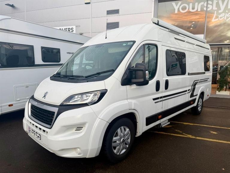 Dormobile Renaissance 4 berth 4 belt camper