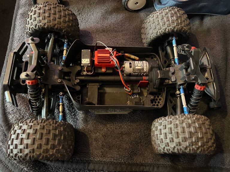 Arrma granite radio controlled car