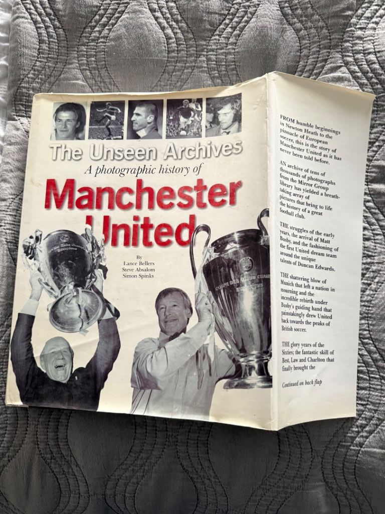 Manchester United the unseen archives book great condition 80/ 90’s