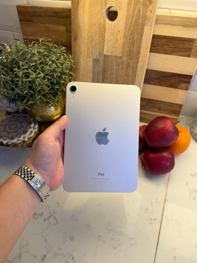 iPad Mini 6th Generation 64gb WiFi Starlight