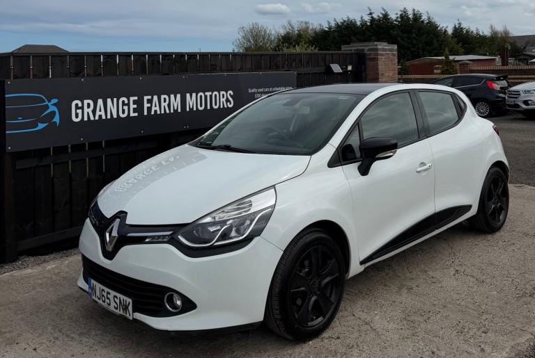 2015 Renault Clio 1.2 16V Dynamique Nav 5dr HATCHBACK Petrol Manual