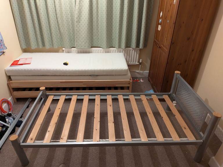 Single bed frame 