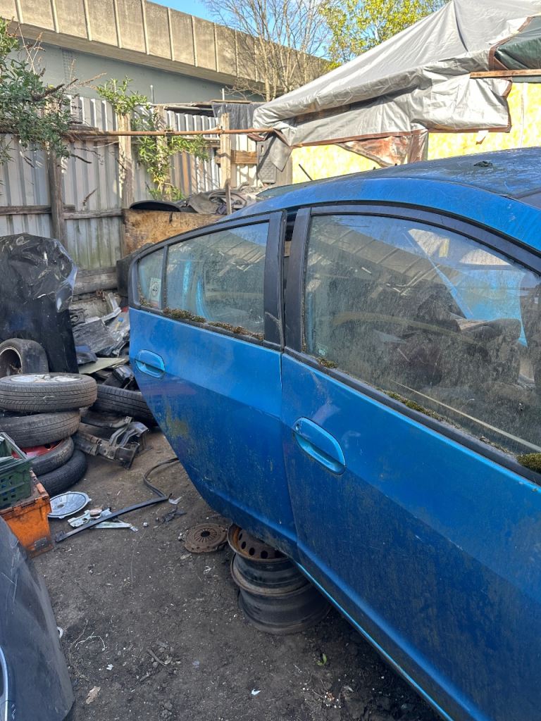 Honda insight spares door 