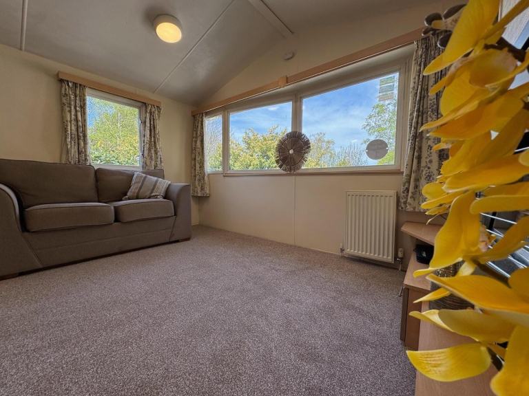 2017 ABI Eminence in Pevensey  - Lodge / Caravan 
