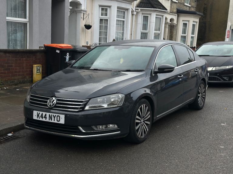 Volkswagen, PASSAT, Saloon, 2011, Manual, 1968 (cc), 4 doors