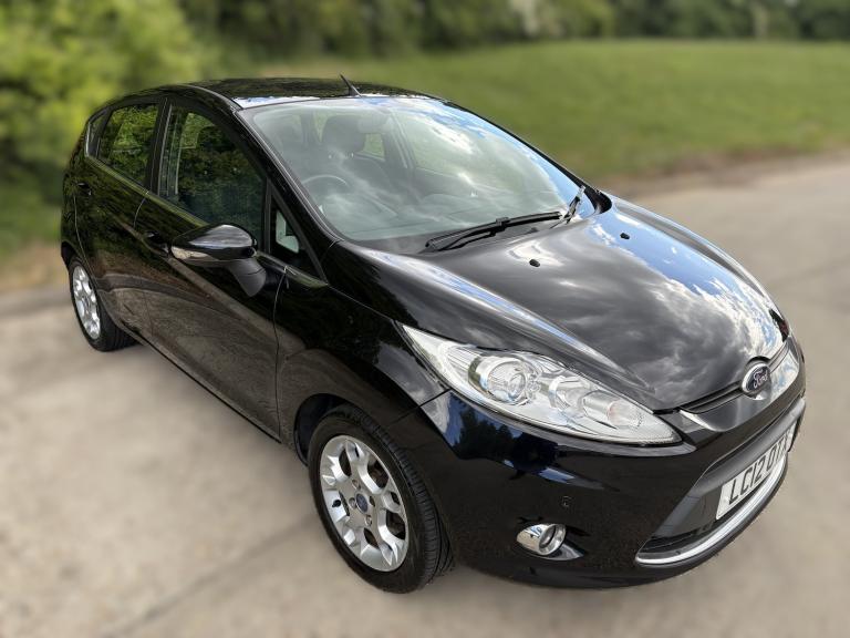 2012 Ford Fiesta 1.4 Zetec Hatchback 5dr Petrol Automatic (154 g/km  94 bhp)