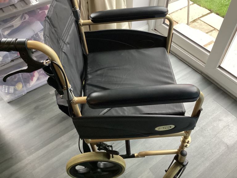 Z-Tec Wheelchair ZT-600-M18 – Good Condition, Collapsible