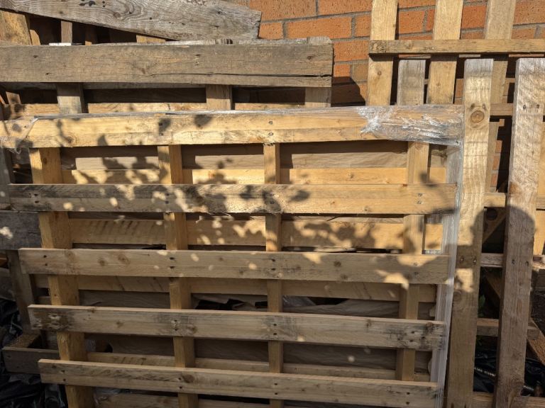Pallets free 