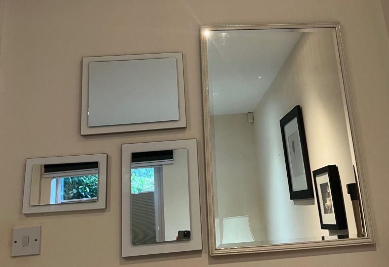 Mirror 
