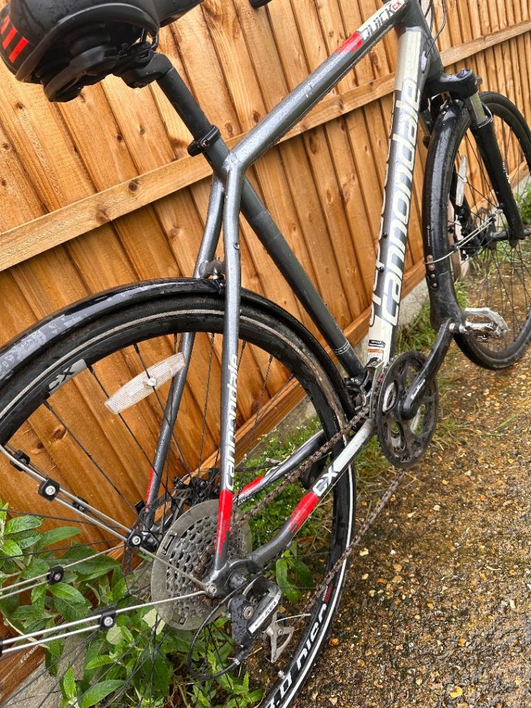 Cannondale  hybrid  bike 