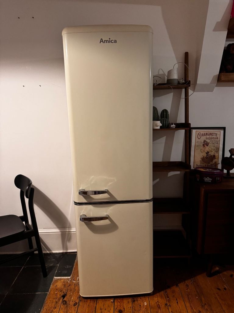 Amica Retro Style Fridge Freezer