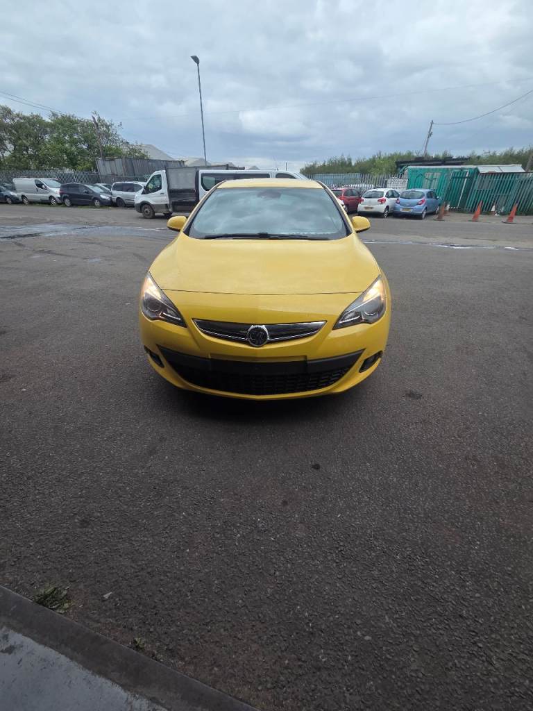 Vauxhall, ASTRA GTC, Hatchback, 2014, Other, 1956 (cc), 3 doors