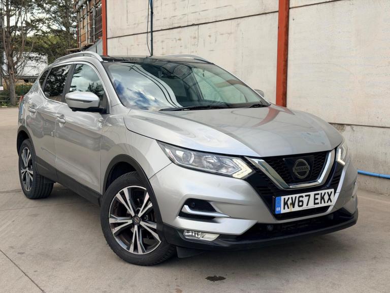 2017 Nissan Qashqai 1.2 DIG-T N-Connecta XTRON Euro 6 (s/s) 5dr HATCHBACK Petrol Automatic