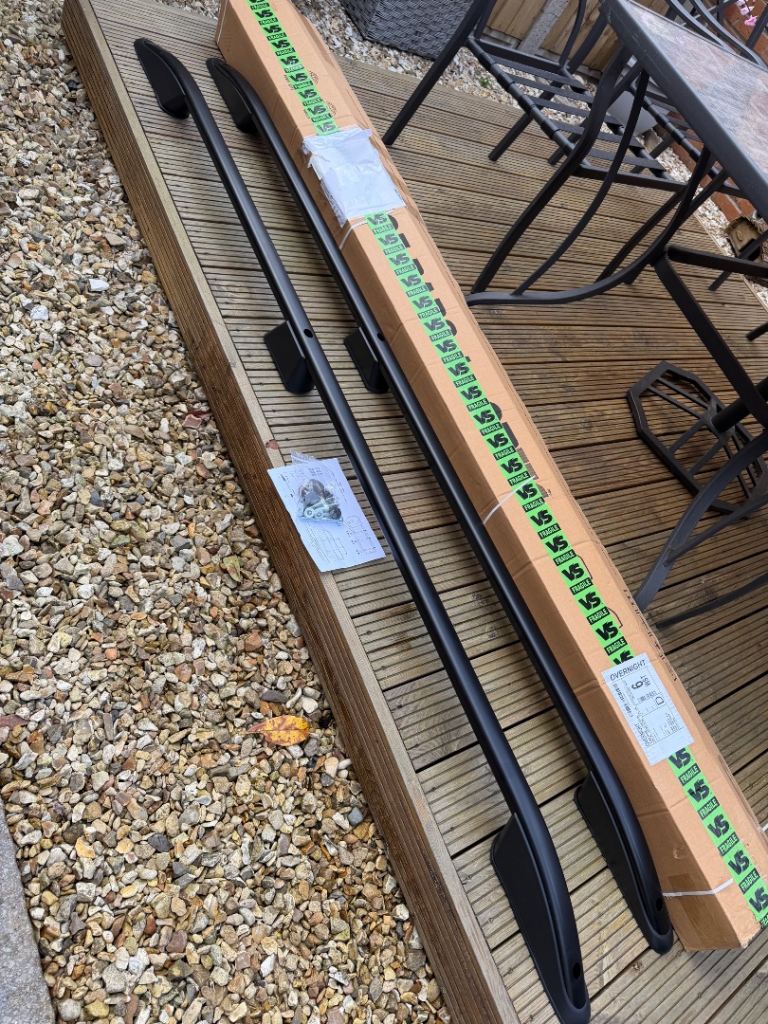 Roof bars for Ford transit custom 2024