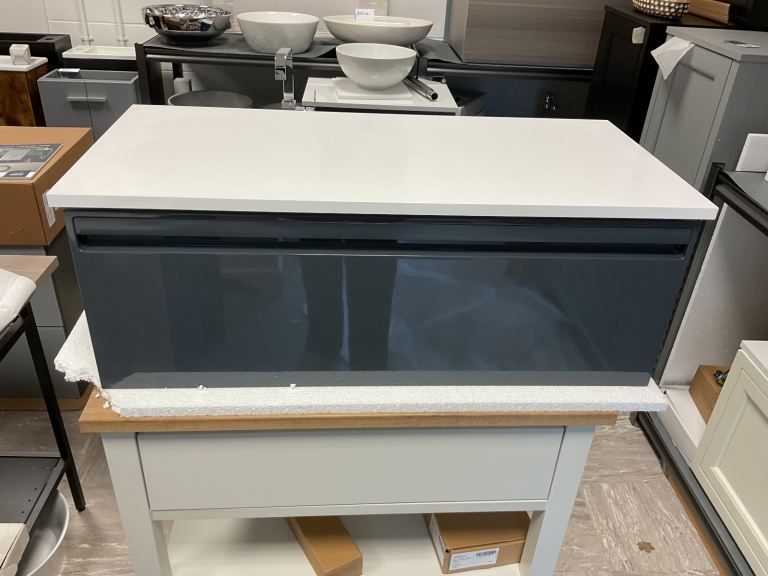 Tavistock forum 900 wall hung vanity, white counter, basin, mixer & waste 