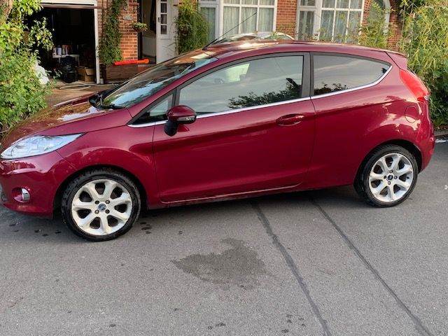 Ford, FIESTA, Hatchback,Titanium, 2008, Manual, 1388 (cc), 3 doors