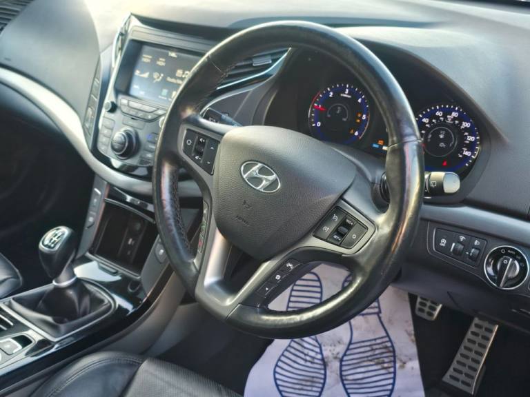 2017 Hyundai i40 1.7 CRDi Blue Drive Premium 5dr ESTATE DIESEL Manual