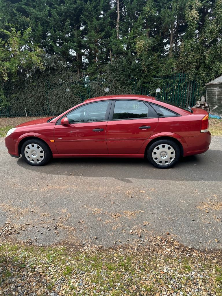 Vauxhall, VECTRA, Hatchback, 2006, Manual, 1796 (cc), 5 doors