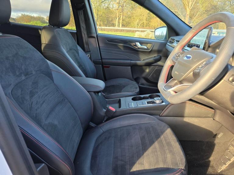 2023 Ford Kuga 2.5 Duratec 14.4kWh ST-Line X Edition CVT Euro 6 (s/s) 5dr HATCHBACK Petrol/Electr...