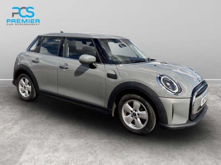 2022 MINI Hatch Cooper Classic Hatchback Petrol Manual