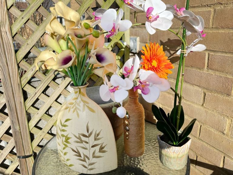 image for Set of 3 Artificial Decorative Flower Arrangements for Sale