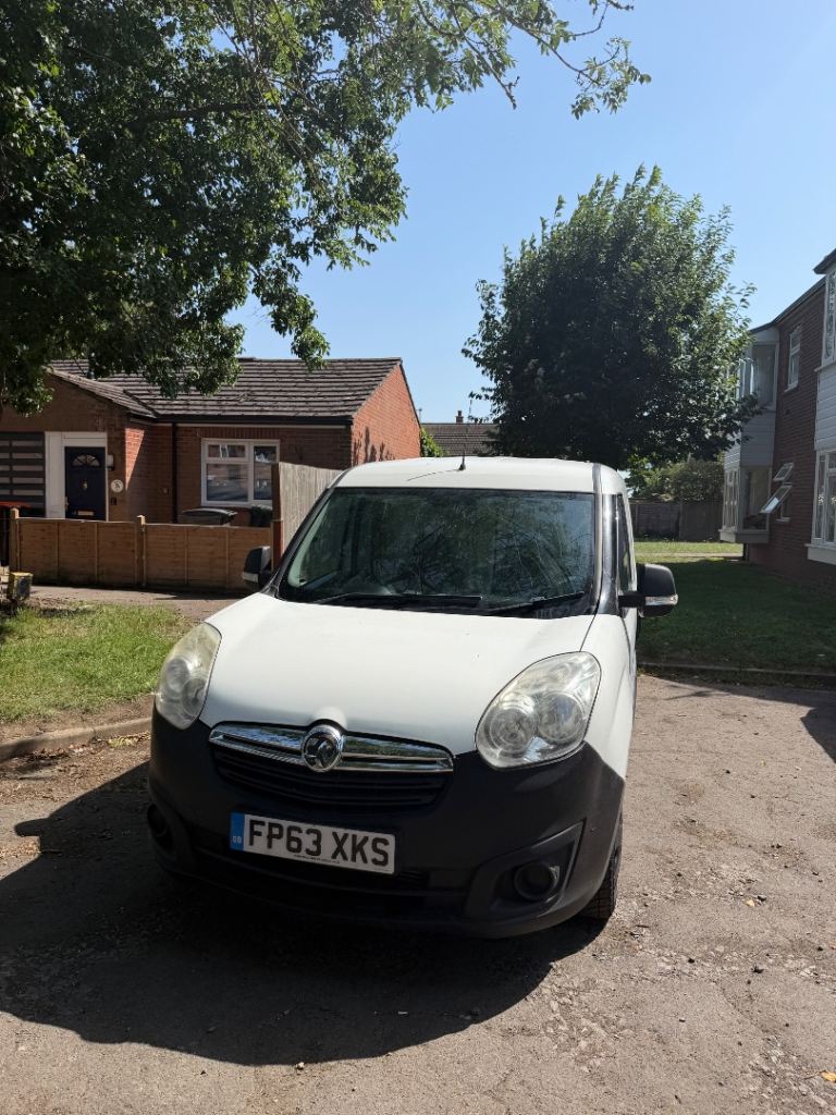 Vauxhall Combo L2H1 conversion 