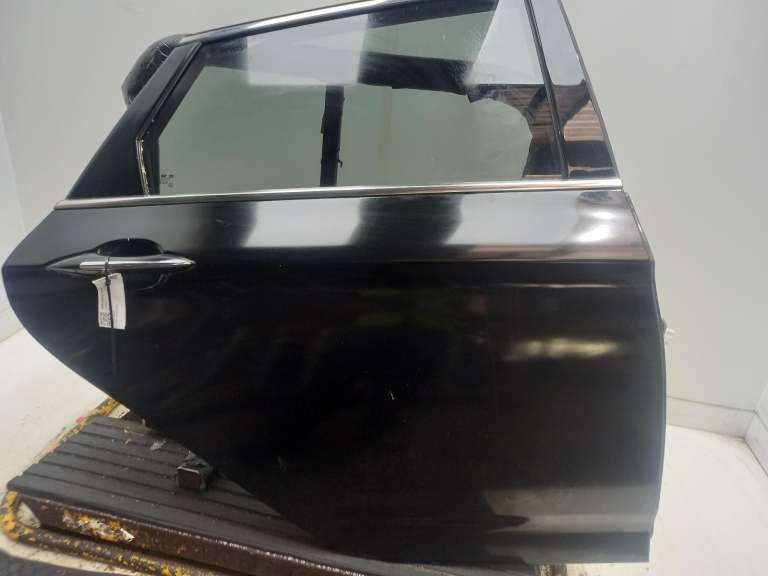 Hyundai I40 Right Rear Door O/S 2011-2020 Phantom Black Pearl 5 Door Estate