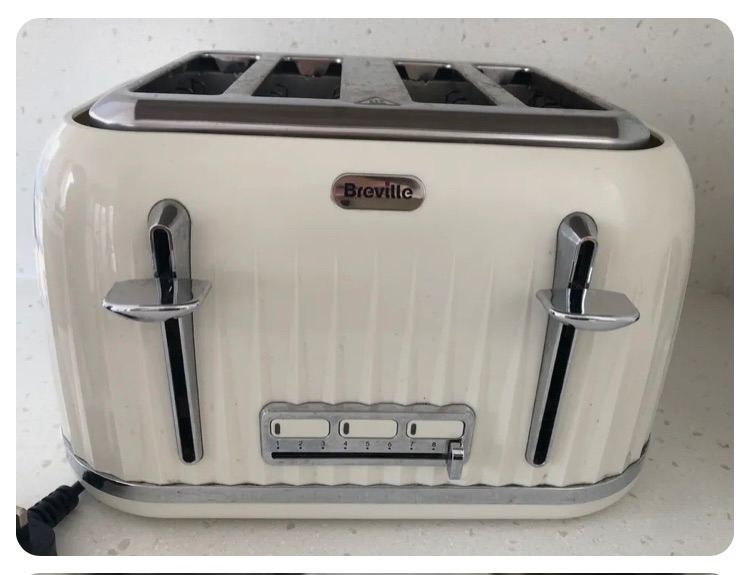 Breville cream 4 slice toaster 
