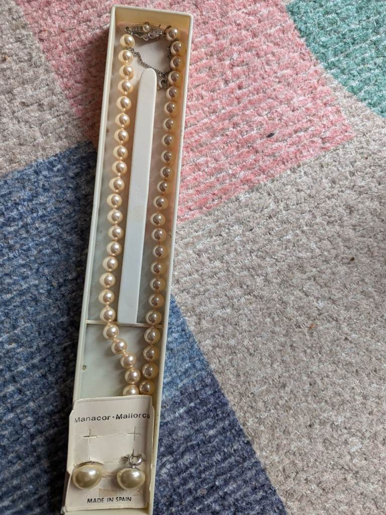 Vintage pearls 