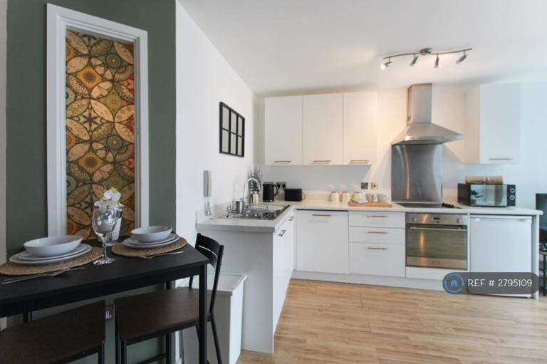 1 bedroom flat in Marco Island, Nottingham, NG1 (1 bed) (#2795109)