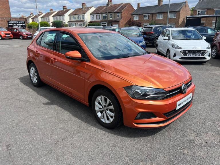 VOLKSWAGEN POLO 1.0 SE Euro 6 (s/s) 5dr 2018