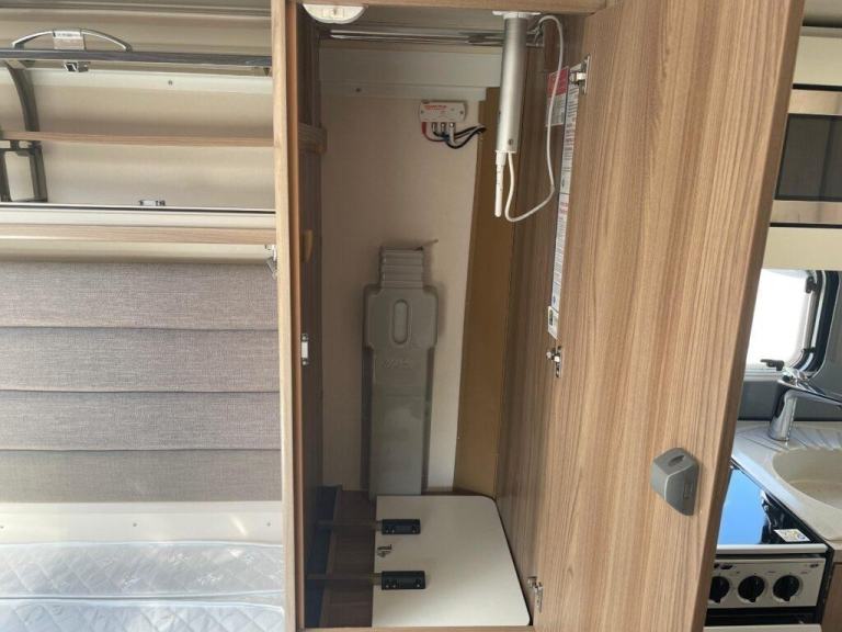 Swift Bessacarr 494 4 berth 4 belt rear fixed bed, dinette conversion motorhome