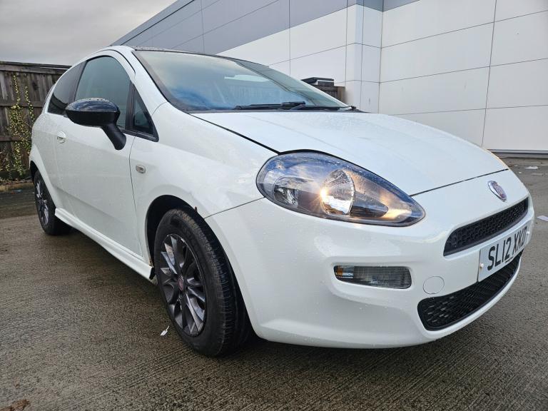 2012 Fiat Punto 1.4 GBT Hatchback 3dr Petrol Manual Euro 5 (s/s) (77 bhp)