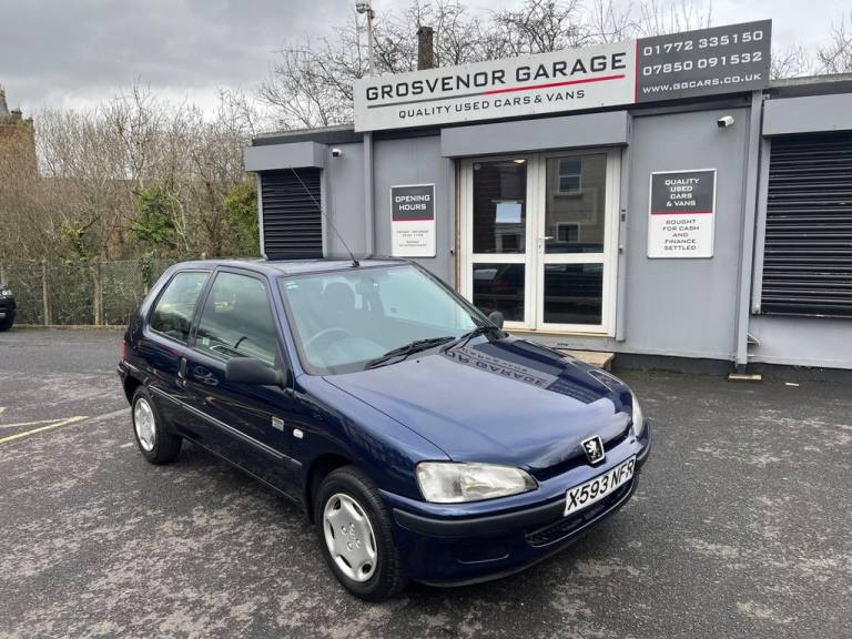2001 Peugeot 106 1.1 Independence 3dr HATCHBACK PETROL Manual