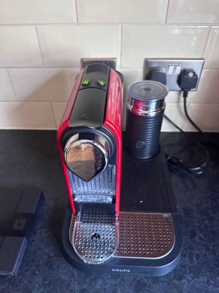 Nespresso Coffee Machine 