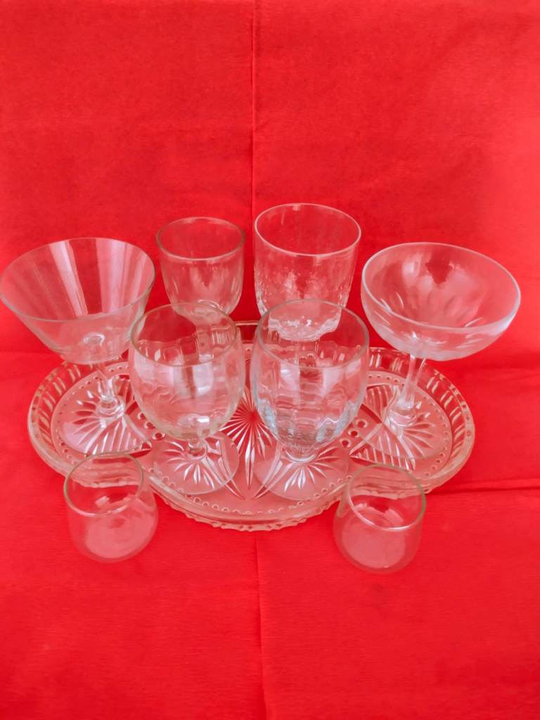 8 Retro Vintage 1950's Glasses & a Small Heavy Cut Glass Tray. See the photos & details!