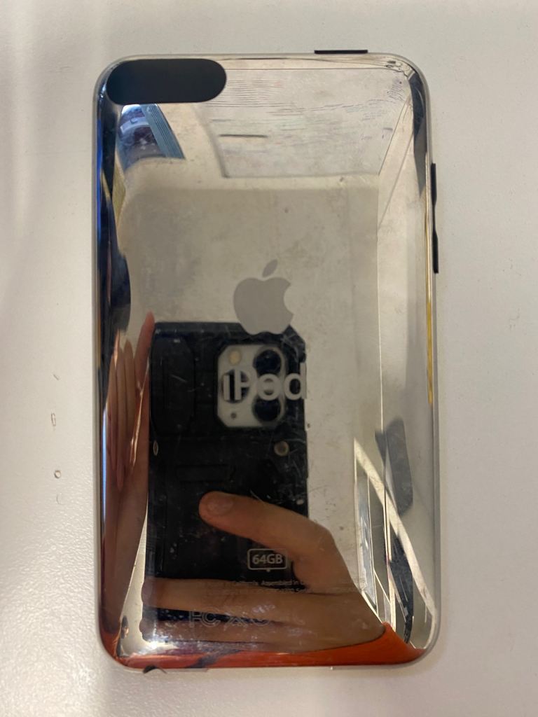 image for iPod Touch 3rd Gen 64GB MC011BT