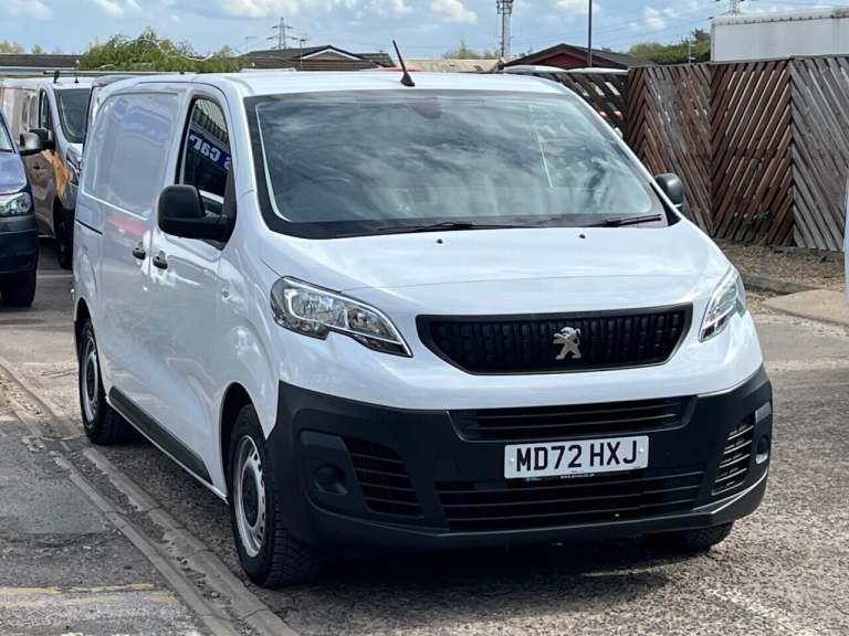 2023 Peugeot Expert 1000 1.5 BlueHDi 100 Professional Premium Van PANEL VAN DIESEL Manual
