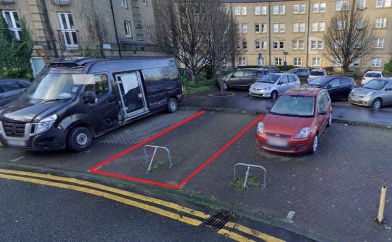 Private parking space in excellent, central, West End location – available NOW