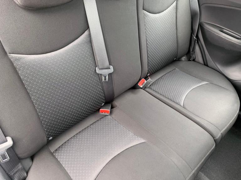 2015 Vauxhall Viva 1.0 SE 5dr [A/C] HATCHBACK PETROL Manual