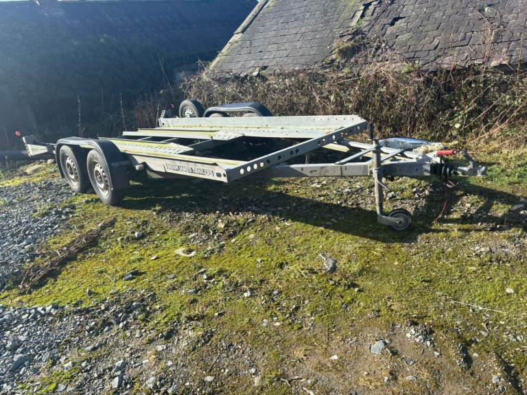 Brian James Clubman transport trailer 