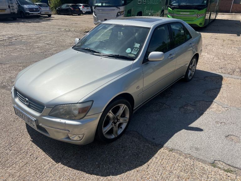 Lexus, IS, Saloon, 2000, Manual, 1988 (cc), 4 doors