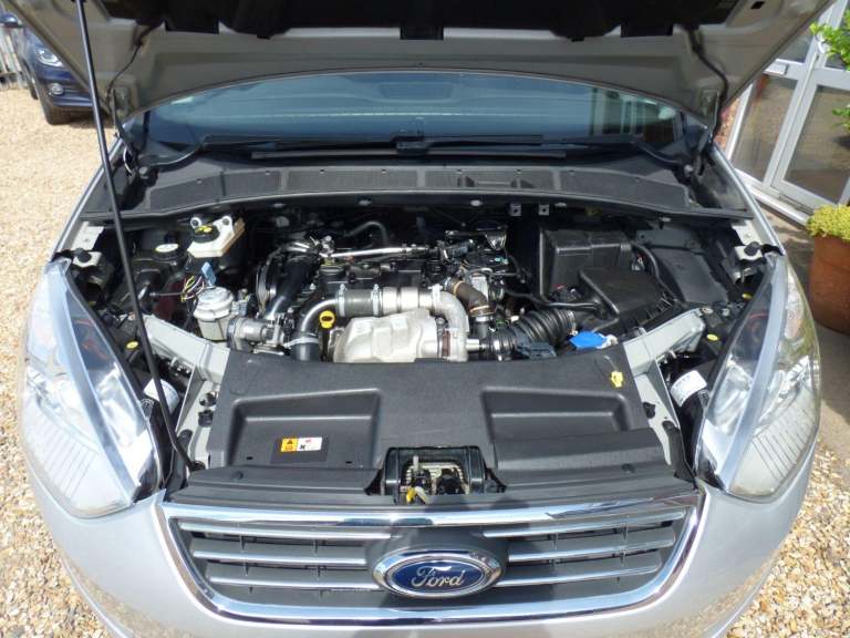 FORD GALAXY 1.6 TDCi Zetec ** 7 SEATER** **15 MONTHS WARRANTY** **12 MONTHS