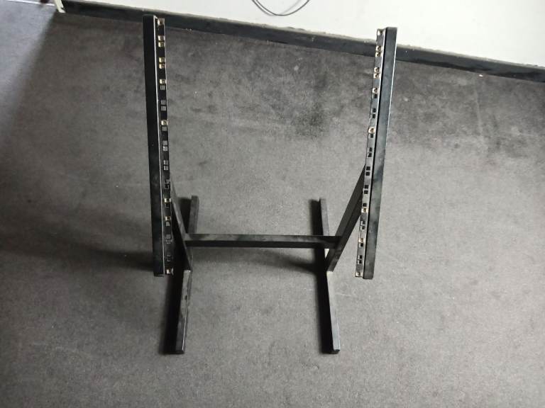  Studio Rack Stand (Black)
