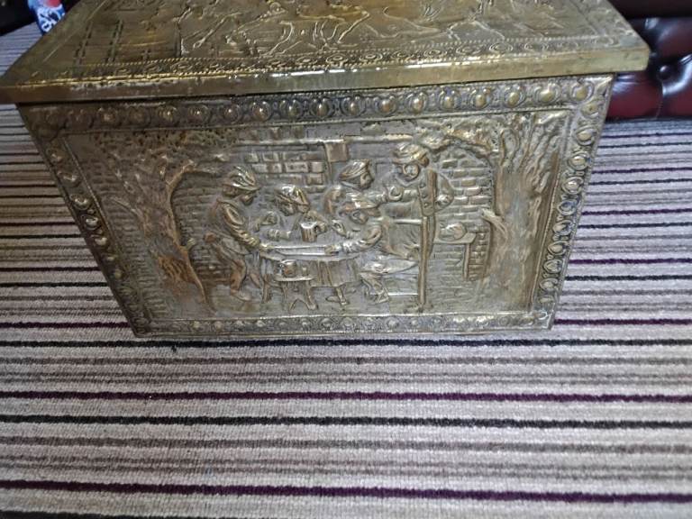 Antique/ Vintage BRASS FIRE BOX REPOUSSE/ EMBOSSED. BASE IS WOOD, 