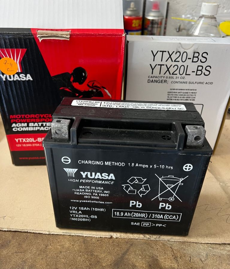 YUASA YTX20HL-BS MOTORCYCLE BATTERY **NEW