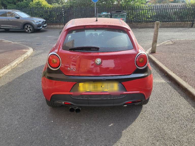 Alfa Romeo , MITO ,CLOVERLEAF ,QUADRIFOGLIO ,Hatchback, 2011, Manual, 1368 (cc), 3 doors