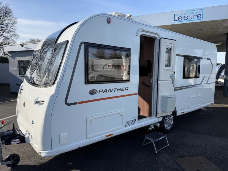 BAILEY PANTHER 440, LIGHT WEIGHT FIXED BED CARAVAN WITH MOVER ..........NOW SOLD